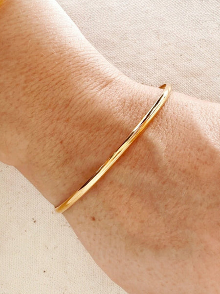 Aruna - Classic Single Bangle