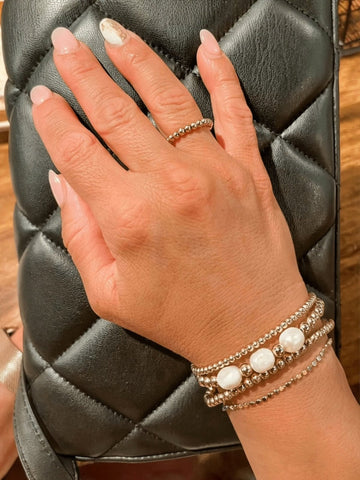 Bella Signature Mother Of Pearl Bracelet